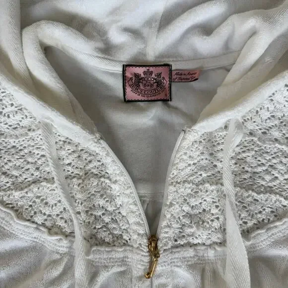 Juicy Couture Y2K Coquette Zip Up Hoodie with Puff 3/4 Sleeves and Gold Details - Picture 2 of 5